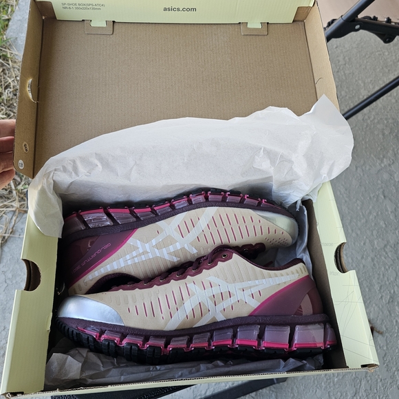 Size 12 - Above The Clouds x ASICS Gel Quantum 360 Wine main image 4